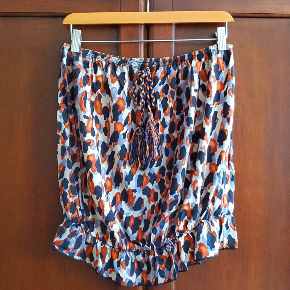 Forever 21 Strapless Animal Print Top
